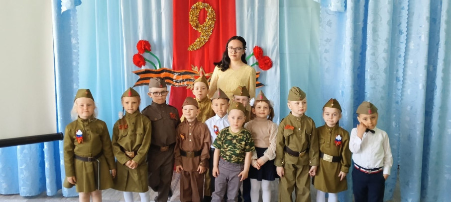 Что такое День Победы? Это утренний парад! Что такое День Победы? Это утренний парад!.