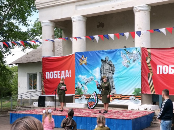 Сегодня в нашем селе прошёл митинг посвящённый 80-ой годовчине Великой Победы Сегодня в нашем селе прошёл митинг посвящённый 80-ой годовчине Великой Победы.